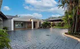 25P Enchanting Bungalow Retreat - Mystical Garden,Petaling Jaya By Verano